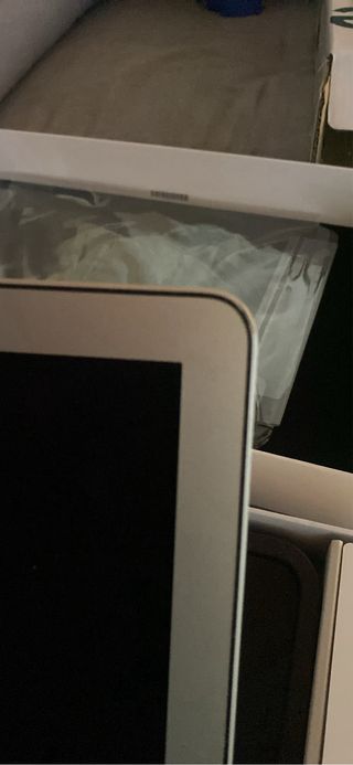 MacBook Air 2011 i7 4GB RAM 256GB SSD