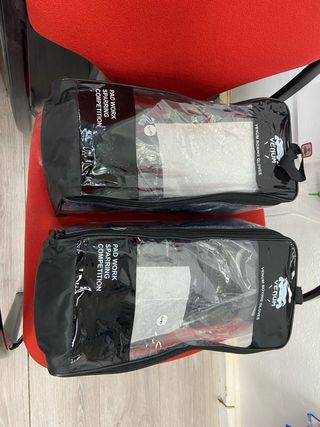 Guantes Boxeo VENUM 14-16 oz