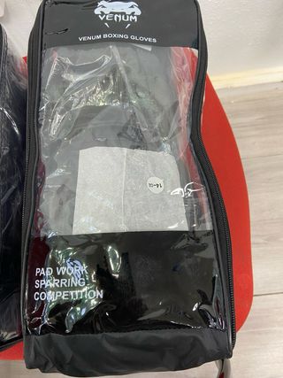 Guantes Boxeo VENUM 14-16 oz