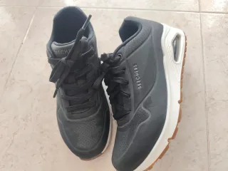 Deportivas Skechers Mujer Negras Marrones