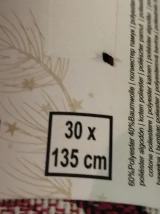 Caminho de mesa decorativo