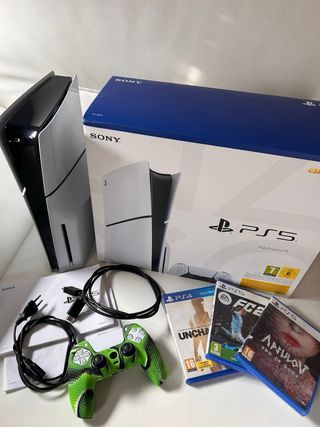 Playstation 5 825GB + 3 Juegos