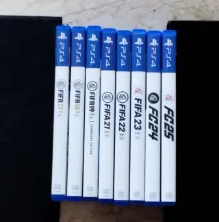 Collezione FIFA 17-25 PS4