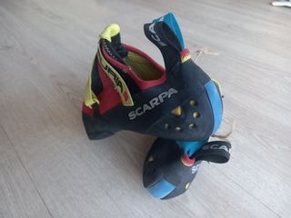 Pies de Gato Scarpa Furia Nuevos