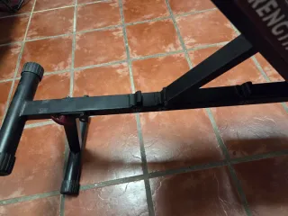 Banco de musculación reclinable