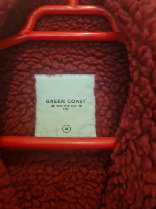 Chaqueta roja con borreguito