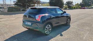 SsangYong Tivoli 2015