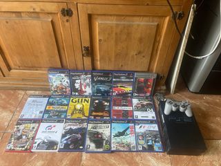 Consola PlayStation 2 con 15 giochi