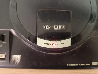 Console Sega Mega Drive Nera