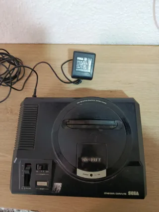 Console Sega Mega Drive Nera