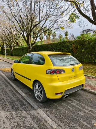 SEAT Ibiza 2004