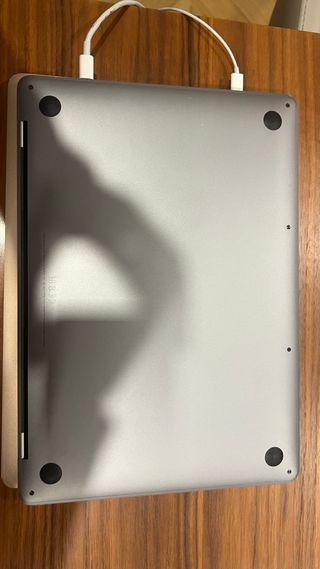 MacBook Pro 2019 I5