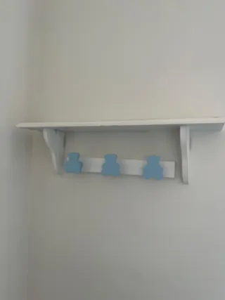 Cómoda con bañera para bebes.MARCA TRAMA.