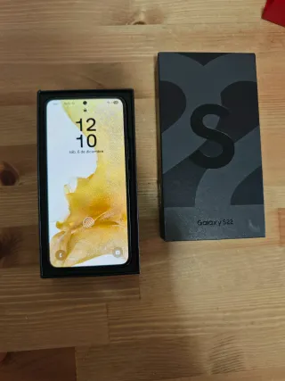 Samsung Galaxy S22 Caja Negra