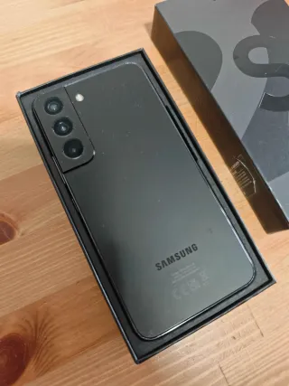 Samsung Galaxy S22 Caja Negra