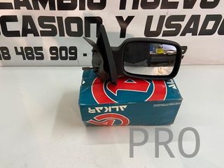 Peugeot 405 retrovisor derecho ref: 6101288