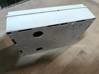 Caja eléctrica de superficie Sassin