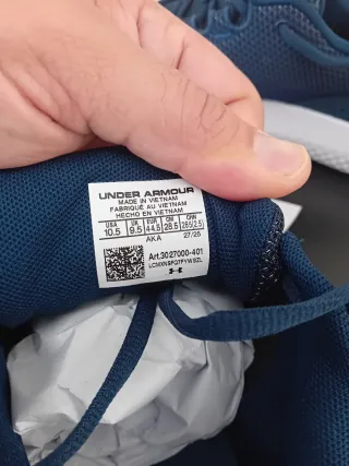 Zapatillas Under Armour Azul y Blanco