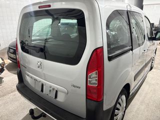 Peugeot Partner 2009 SOLO LLAMADAS 646-531-455