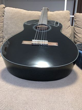 Guitarra acústica Yamaha C40 Negra