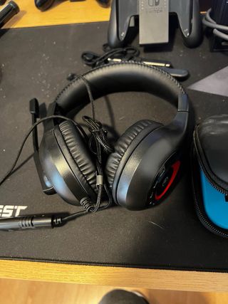 Nintendo Switch + Giochi e Accessori