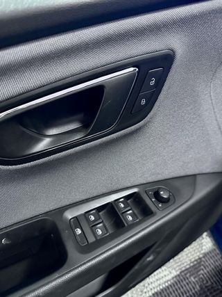 SEAT Leon 1.6 TDI 85kW 115CV StSp Style