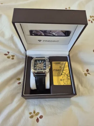 Reloj Frederic Hombre Esqueleto Negro/Plata