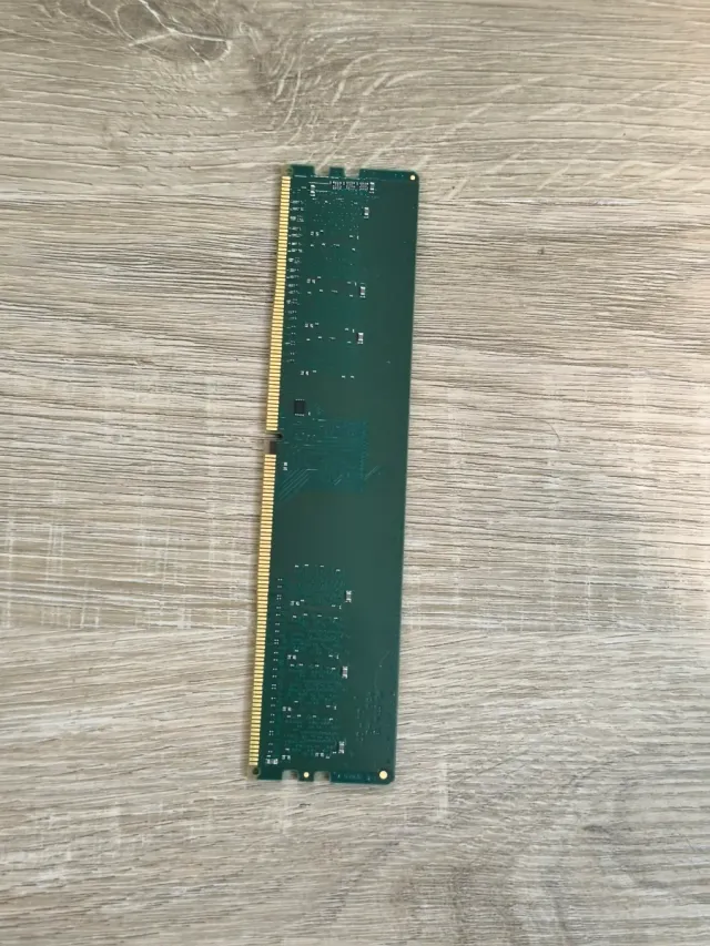 Crucial 16GB DDR4 3200MHz