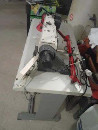 Máquina de coser Singer 1591D3C-4