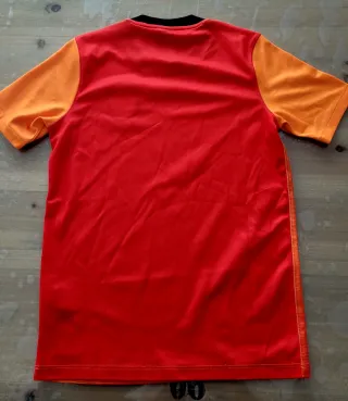 2x1 Camiseta Nike Galatasaray Niño Talla M 137-147