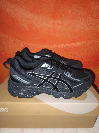 *nuevas* ASICS GEL-VENTURE 6 tallas 37.5