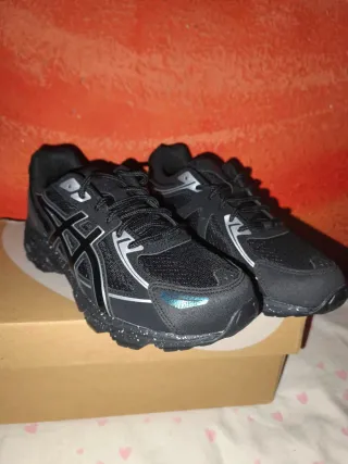 *nuevas* ASICS GEL-VENTURE 6 tallas 37.5