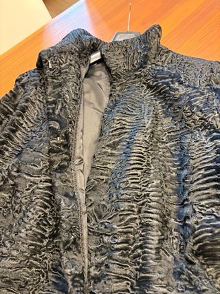 Pelliccia Astrakhan Scatizzi Nera