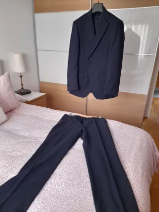 Traje Nuevo, Lana Azul Marino. 50/42