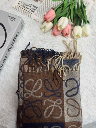 Bufanda Loewe Azul y Marrón