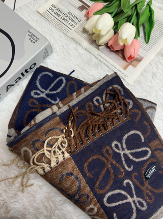 Bufanda Loewe Azul y Marrón