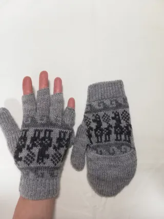 Manoplas mitones de lana con diseño