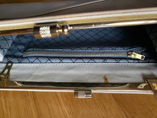 Bolso de mano fiesta beige