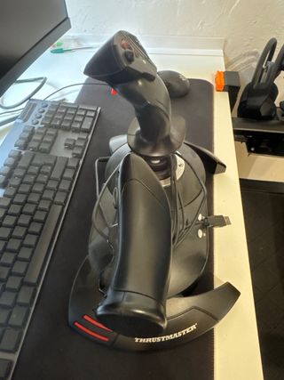 Joystick Thrustmaster T.Flight Hotas X