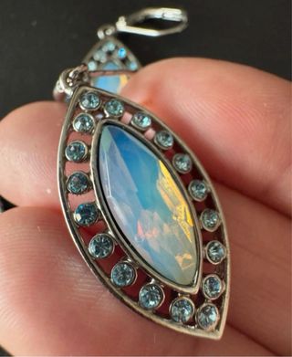 Conjunto Givenchy collar ypendientes