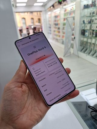 OnePlus Nord 4 512GB Blanco Semi  Nuevo