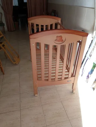 Cuna de madera