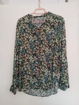 Blusa floral multicolor