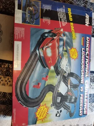 Scalextric Artin Road Racing