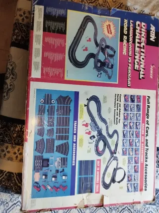 Scalextric Artin Road Racing