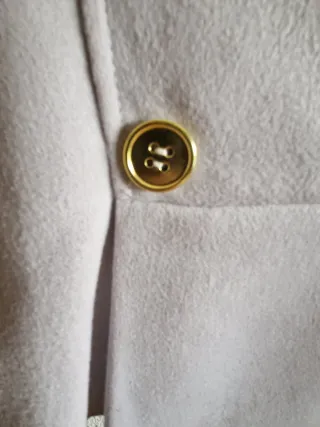 Chaqueta Cortefiel color hueso