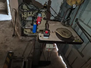 Máquina de coser industrial Rapida S.A.
