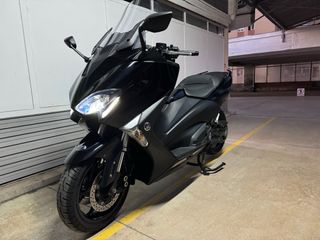 Yamaha T-Max 530