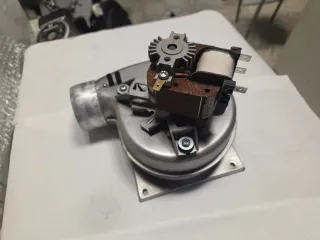 Ventilador Caldera Roca Victoria 20/20 FF