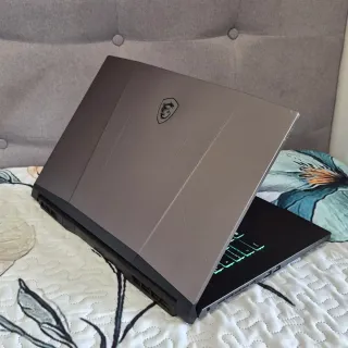 Gaming Portátil MSI Pulse GL76-11UEK 17.3 RTX 3060